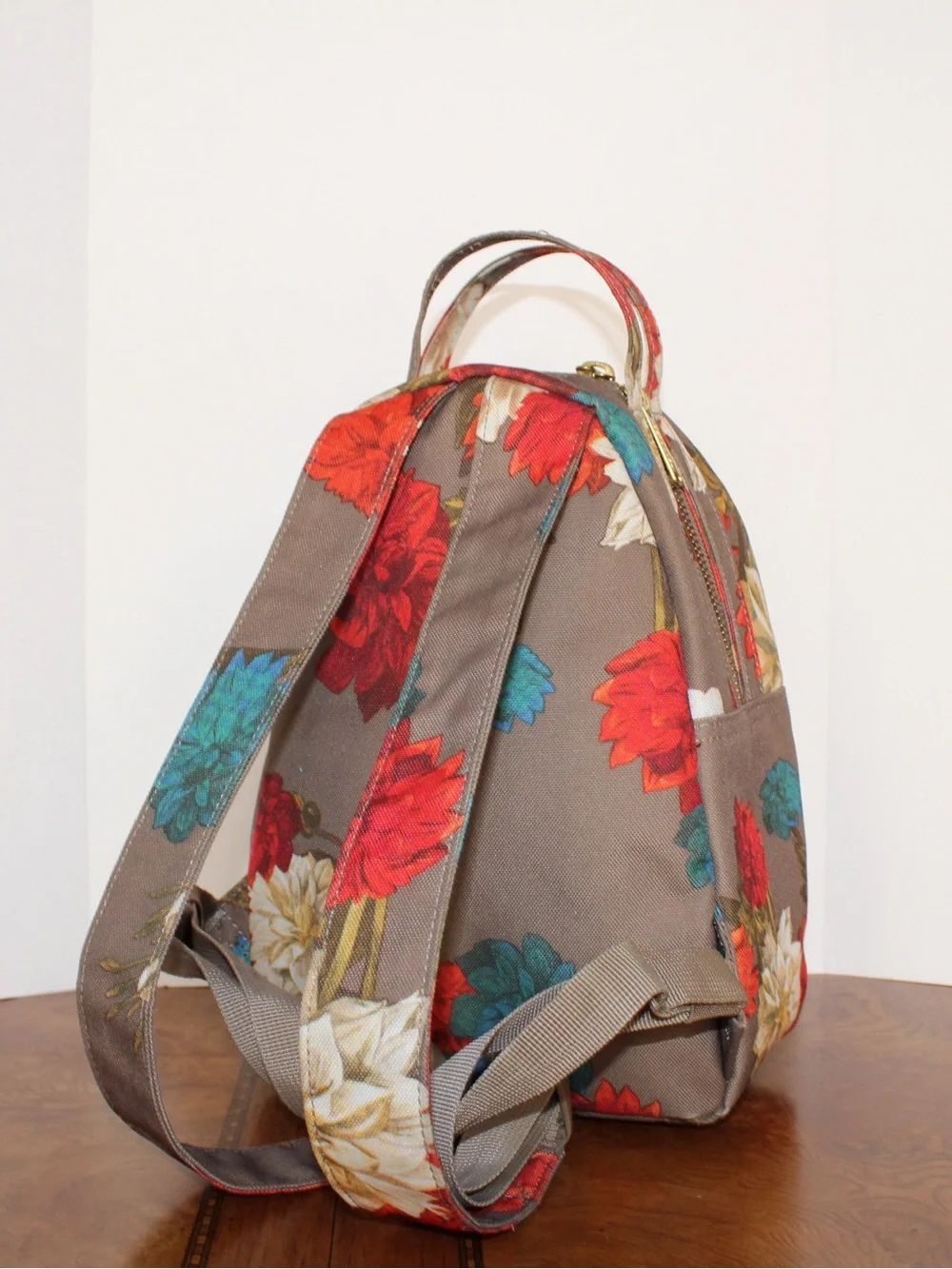 Herschel Supply Company Nova Mini Backpack Vintage Floral